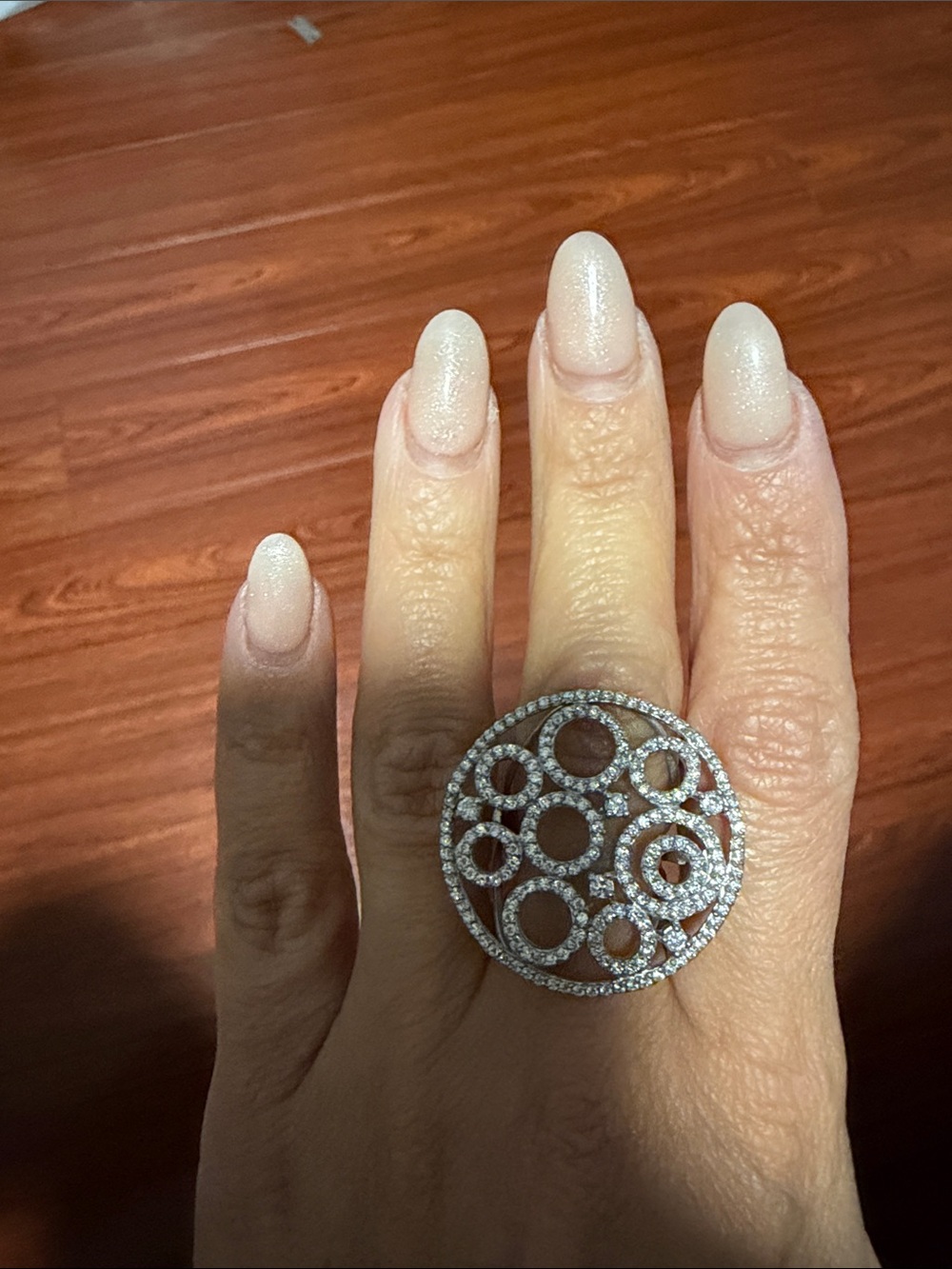 Sparkling Silver-Tone Circle Halo Ring โ Elegant Women's Statement Band